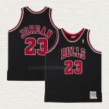 Maglia Michael Jordan NO 23 Chicago Bulls Mitchell & Ness 1997-98 Nero